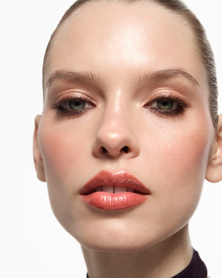 Soft Precision Lipliner