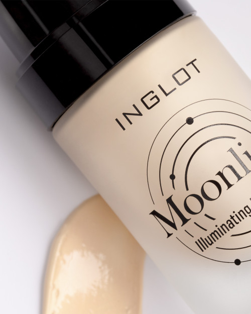 Base Illuminatrice De Teint Moonlight