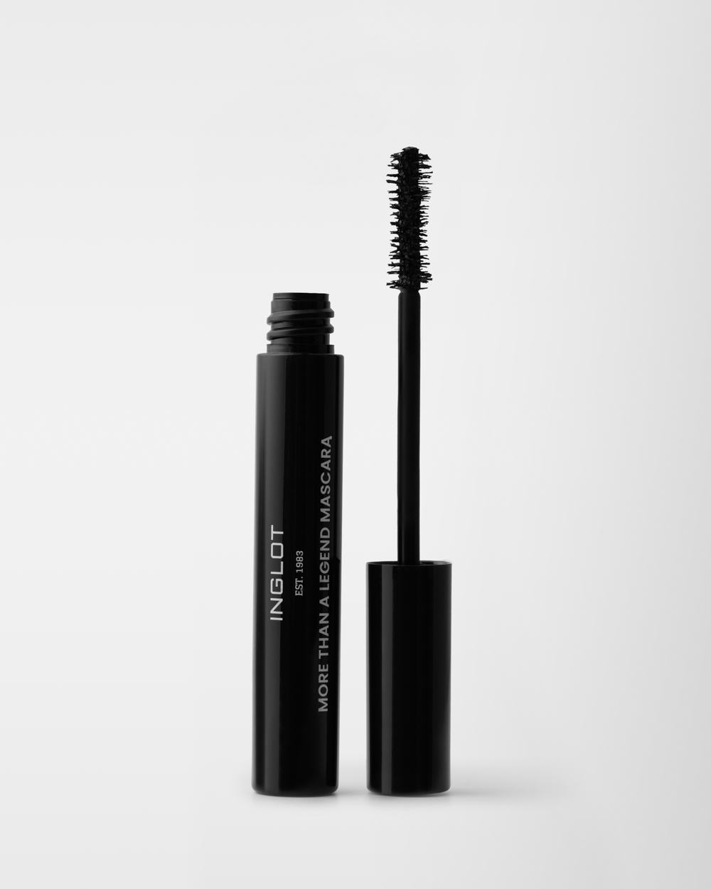 CLASSIC_More_than%20a_Lagend_Mascara.jpg